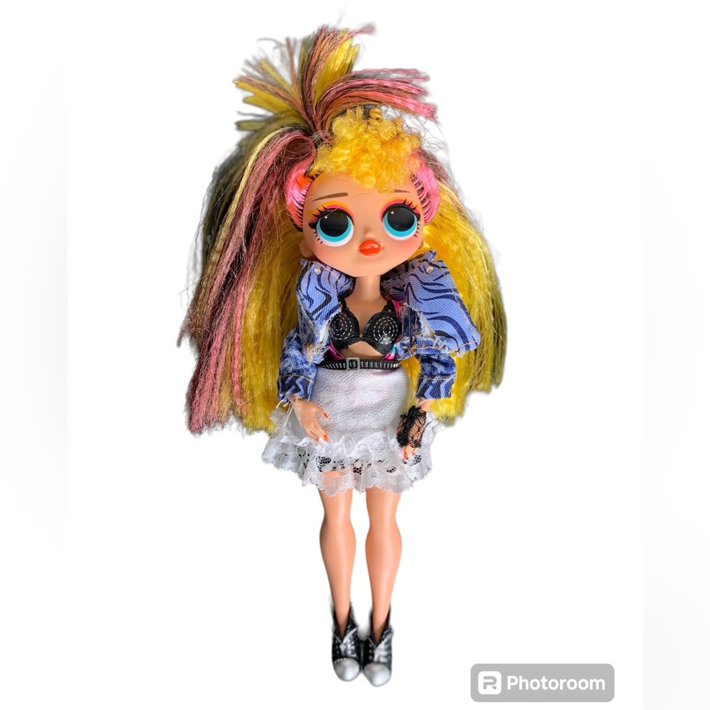 L.O.L‎ OMG Doll Pop BB